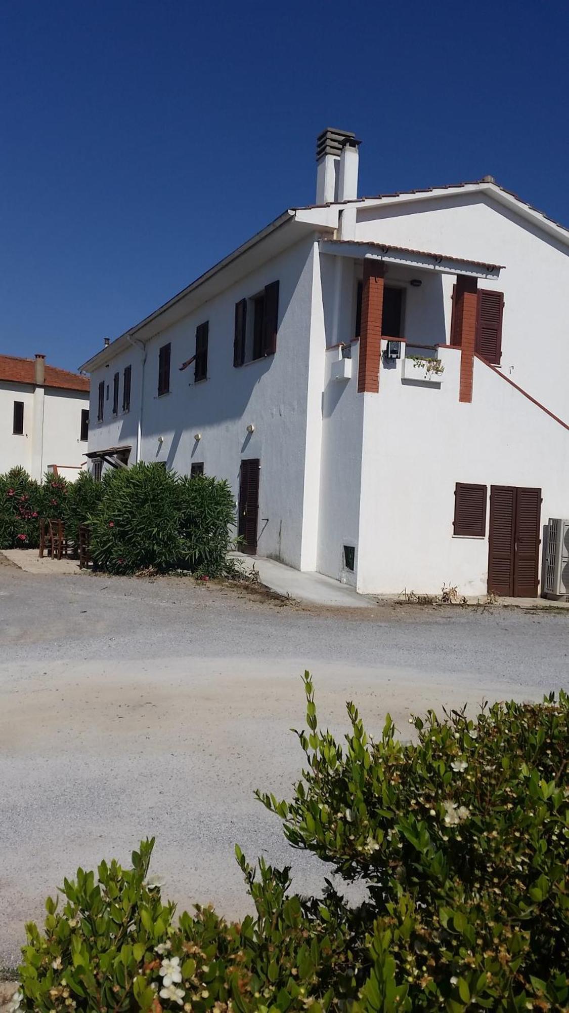 Hotel Dory Albinia Bagian luar foto