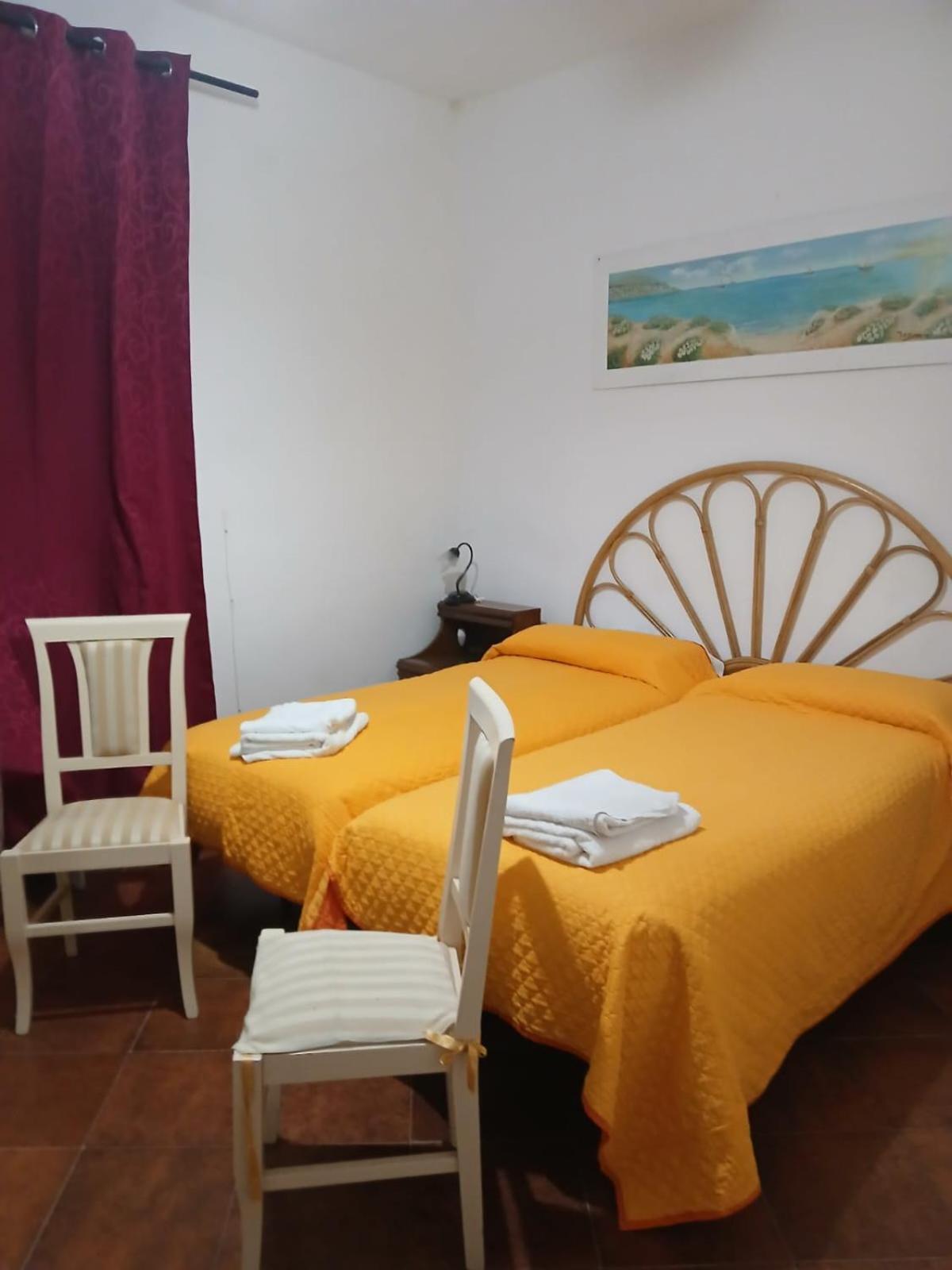 Hotel Dory Albinia Bagian luar foto